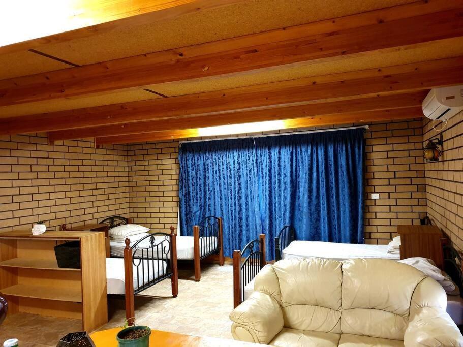 Spacious Holiday Home - Waikerie Exterior foto